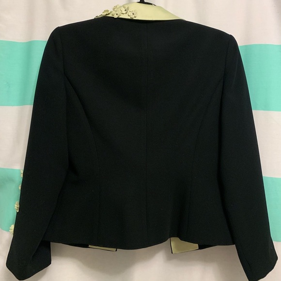 green contrast pastel embellished blazer by shani - Picture 3 of 4